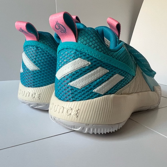 Adidas “D.O.L.L.A” sneaker - Picture 2 of 7